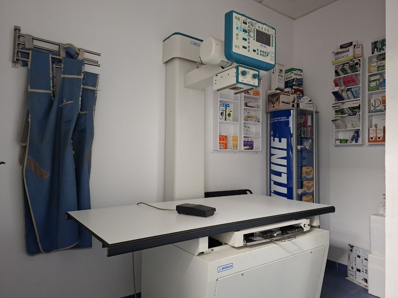 Equipo de radiología veterinaria